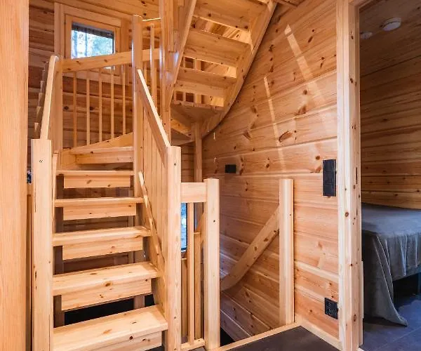 Black Work Levi Aihki